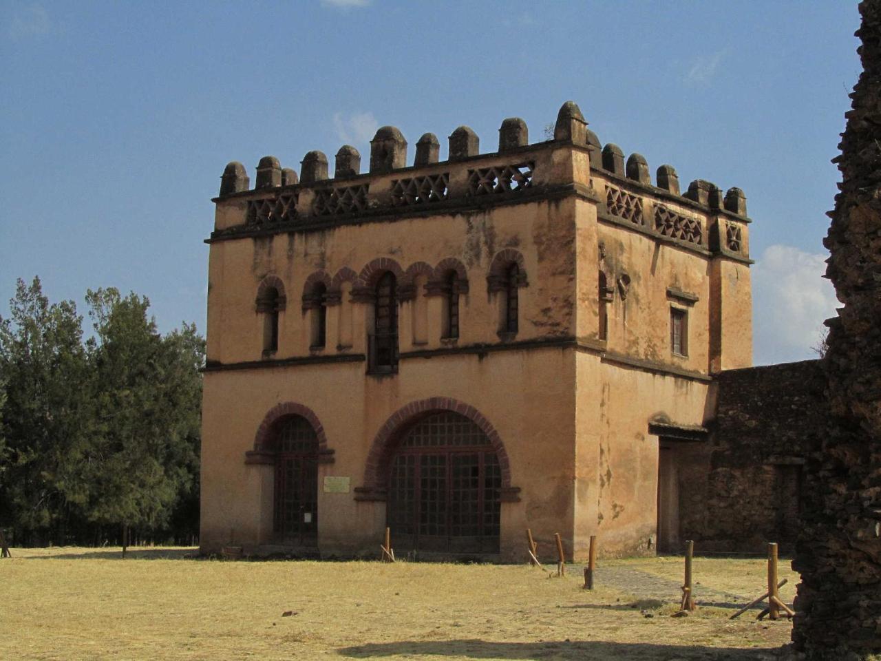 Caron Pension Bahir Dar Buitenkant foto
